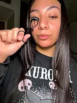 BustiBunny69 online show from 11.18.25