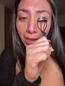 BustiBunny69 online show from 01.14.26