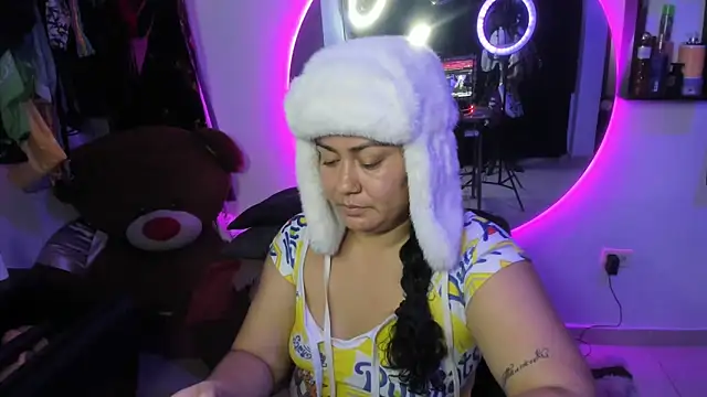 AliceFox Milf online show from 04.01.26