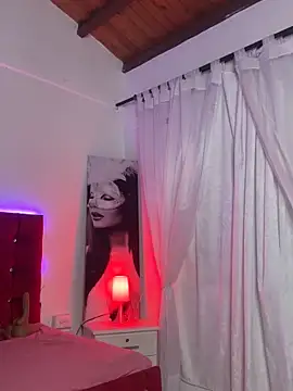 lonely shewolf online show from 10.15.25