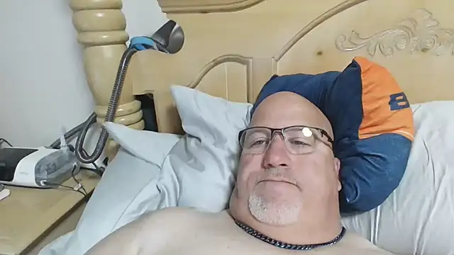 Bigbear0563 online show from 03.26.26