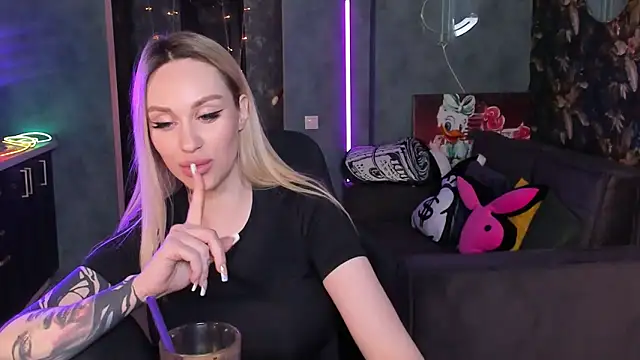 Blckmirrorr online show from 04.09.26