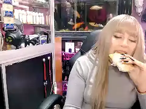 TamySweetness online show from 02.21.25