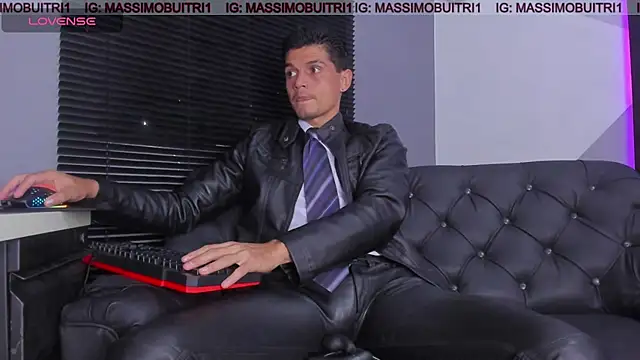 massimo g online show from 04.15.26