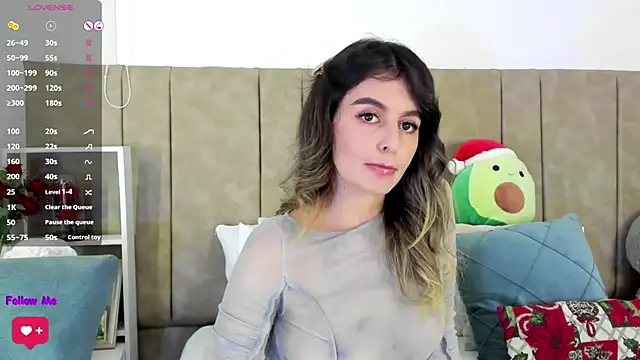 Snapshot of Isabellacharm chatting on 12.26.24 Isabellacharm online show from 12.26.24