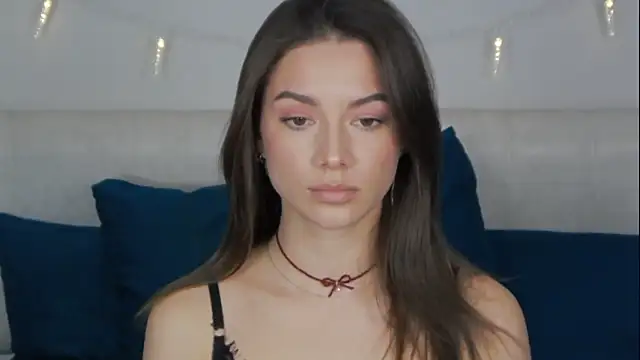 sinthiaroze online show from 12.10.24