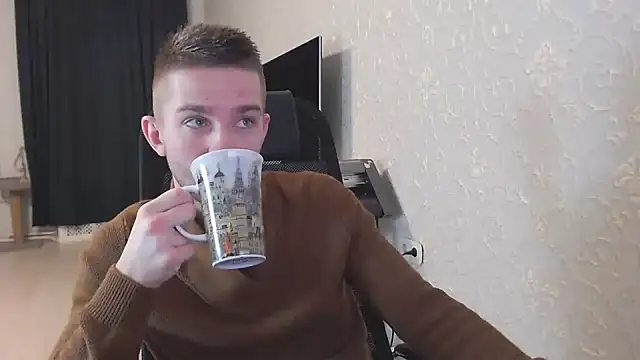 Marselle Laker online show from 01.25.25