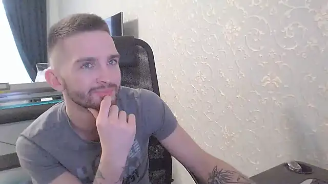 Marselle Laker online show from 02.06.25