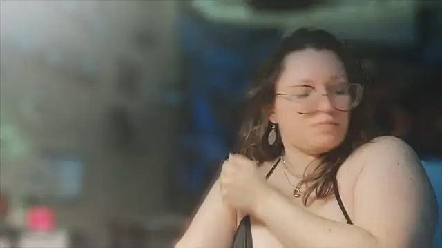 spunlikecottoncandy online show from 10.14.25