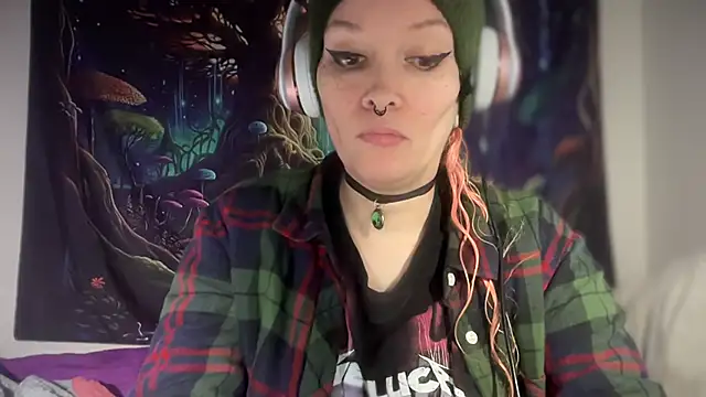 Snapshot of FRRANNKIE chatting on 01.10.26 FRRANNKIE online show from 01.10.26