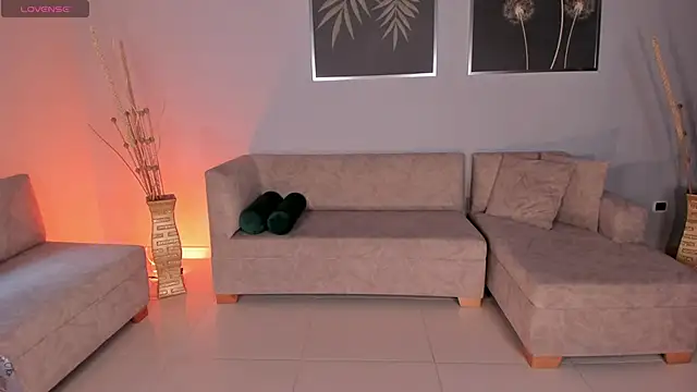 BiancaPierce online show from 09.30.25