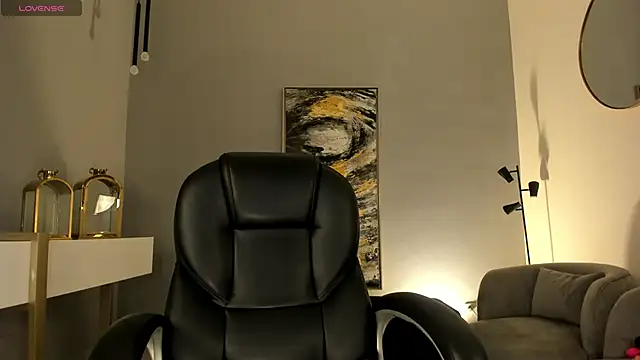 SophiePalmer online show from 02.07.25