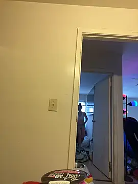 Snapshot of DominiqueX0 chatting on 01.21.25 DominiqueX0 online show from 01.21.25