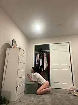 Snapshot of DominiqueX0 chatting on 02.19.25 DominiqueX0 online show from 02.19.25