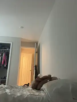 Snapshot of DominiqueX0 chatting on 03.04.25 DominiqueX0 online show from 03.04.25