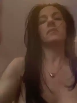 Snapshot of DominiqueX0 chatting on 03.05.25 DominiqueX0 online show from 03.05.25