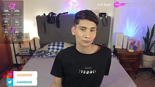 Snapshot of by_pandora chatting on 09.22.25 by pandora online show from 09.22.25