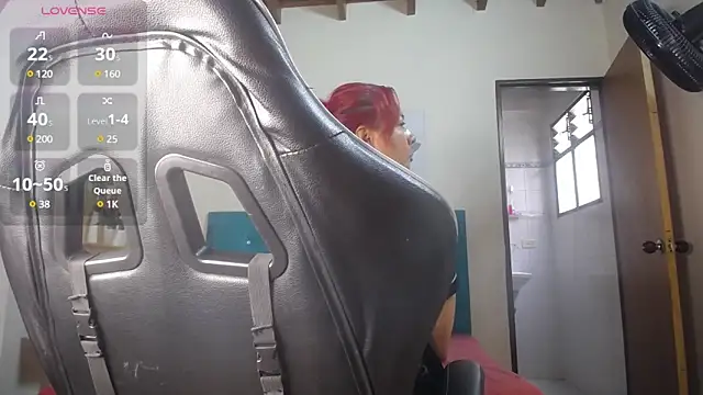 victoria  milf  online show from 01.09.25