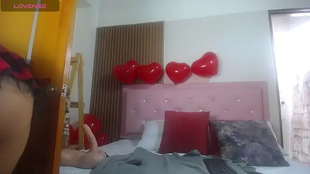 victoria  milf  online show from 02.19.25