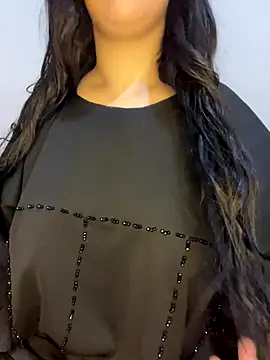 Snapshot of Mayacrayzi chatting on 10.12.25 Mayacrayzi online show from 10.12.25