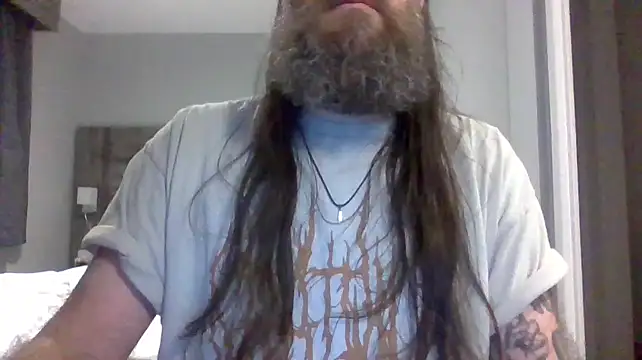 Thrillhouse online show from 02.04.25