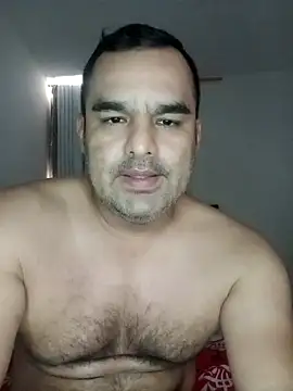 Snapshot of Angeelus2 chatting on 02.04.25 Angeelus2 online show from 02.04.25