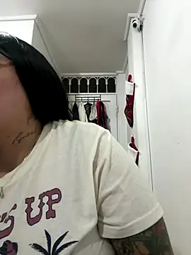 croftsmila online show from 11.15.25