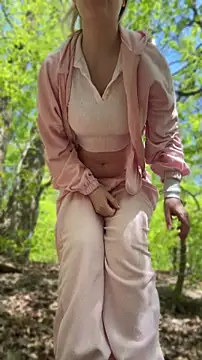 KissMissAngela online show from 04.18.26