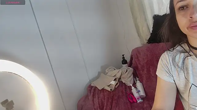 Snapshot of abby_taylor chatting on 02.18.26 abby taylor online show from 02.18.26