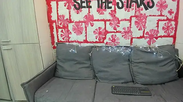 Mhelanny2 online show from 02.08.25