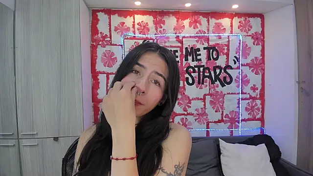 Mhelanny2 online show from 03.14.25