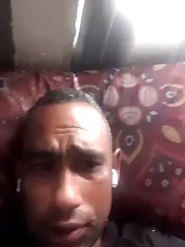 Snapshot of Dillon455669 chatting on 03.16.25 Dillon455669 online show from 03.16.25