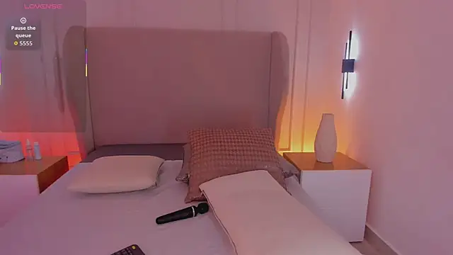 luisah  online show from 10.28.25