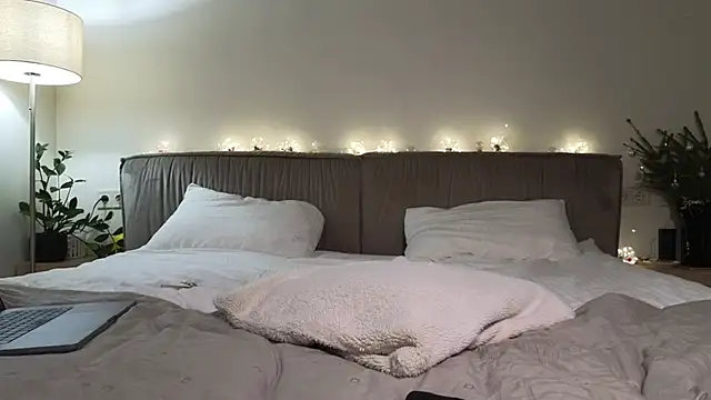 Snapshot of PassionAnn chatting on 01.14.25 PassionAnn online show from 01.14.25