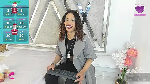 StefanyMiler online show from 12.21.24