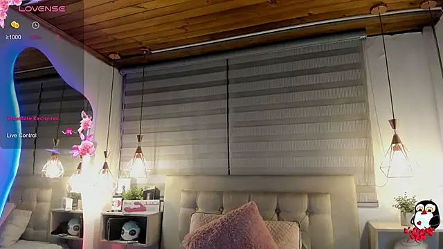 cristal  hot 1 online show from 02.06.26