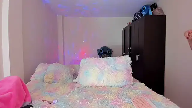 Snapshot of rosalie_lust chatting on 02.23.25 rosalie lust online show from 02.23.25