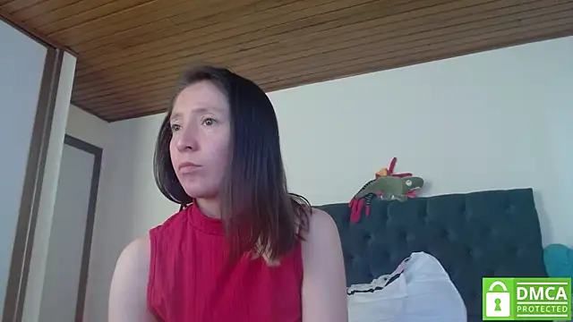 Sophi Cute online show from 12.09.24