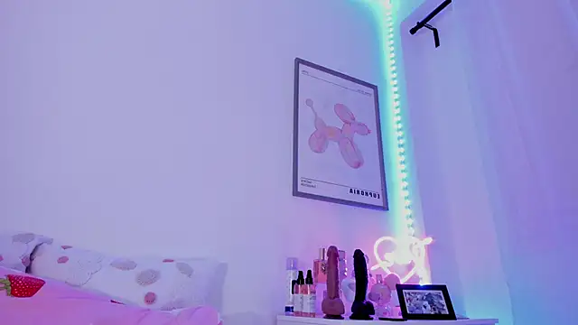  viioletweekend  online show from 03.06.25