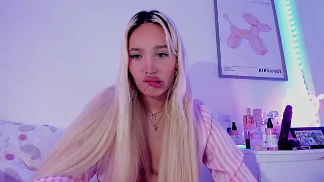  viioletweekend  online show from 03.10.25