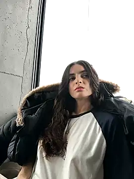 Snapshot of Sam_Sara chatting on 02.03.25 Sam Sara online show from 02.03.25