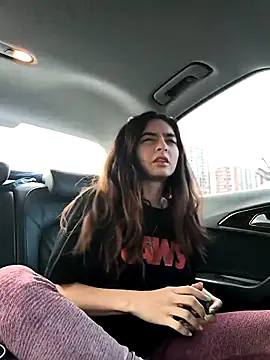 Snapshot of Sam_Sara chatting on 03.09.25 Sam Sara online show from 03.09.25