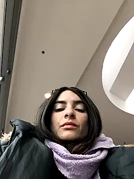 Snapshot of Sam_Sara chatting on 03.14.25 Sam Sara online show from 03.14.25