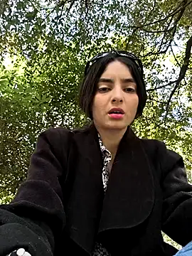 Snapshot of Sam_Sara chatting on 09.16.25 Sam Sara online show from 09.16.25