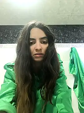 Snapshot of Sam_Sara chatting on 09.20.25 Sam Sara online show from 09.20.25