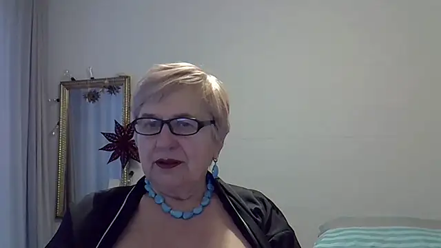 Snapshot of SweetCherry27 chatting on 02.02.26 SweetCherry27 online show from 02.02.26