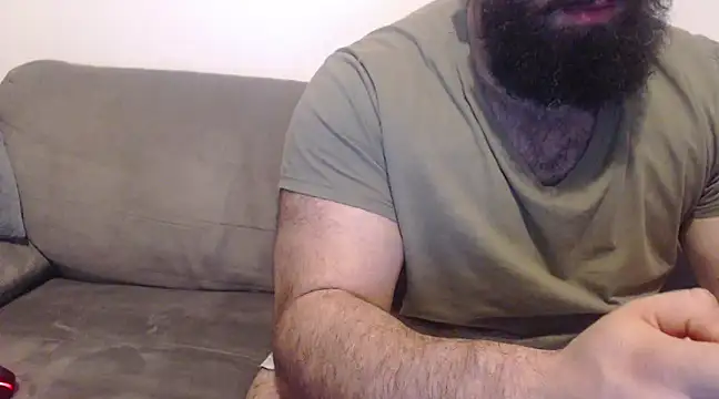 Snapshot of hugemachohandsome chatting on 12.05.24 hugemachohandsome online show from 12.05.24