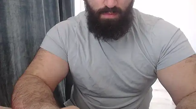 Snapshot of hugemachohandsome chatting on 03.06.25 hugemachohandsome online show from 03.06.25
