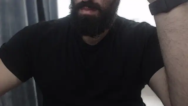 Snapshot of hugemachohandsome chatting on 09.19.25 hugemachohandsome online show from 09.19.25