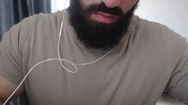 hugemachohandsome online show from 11.11.25